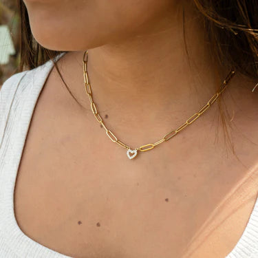 Sparkle Heart Necklace – 18K Gold Paperclip Chain with Pavé Crystal Heart