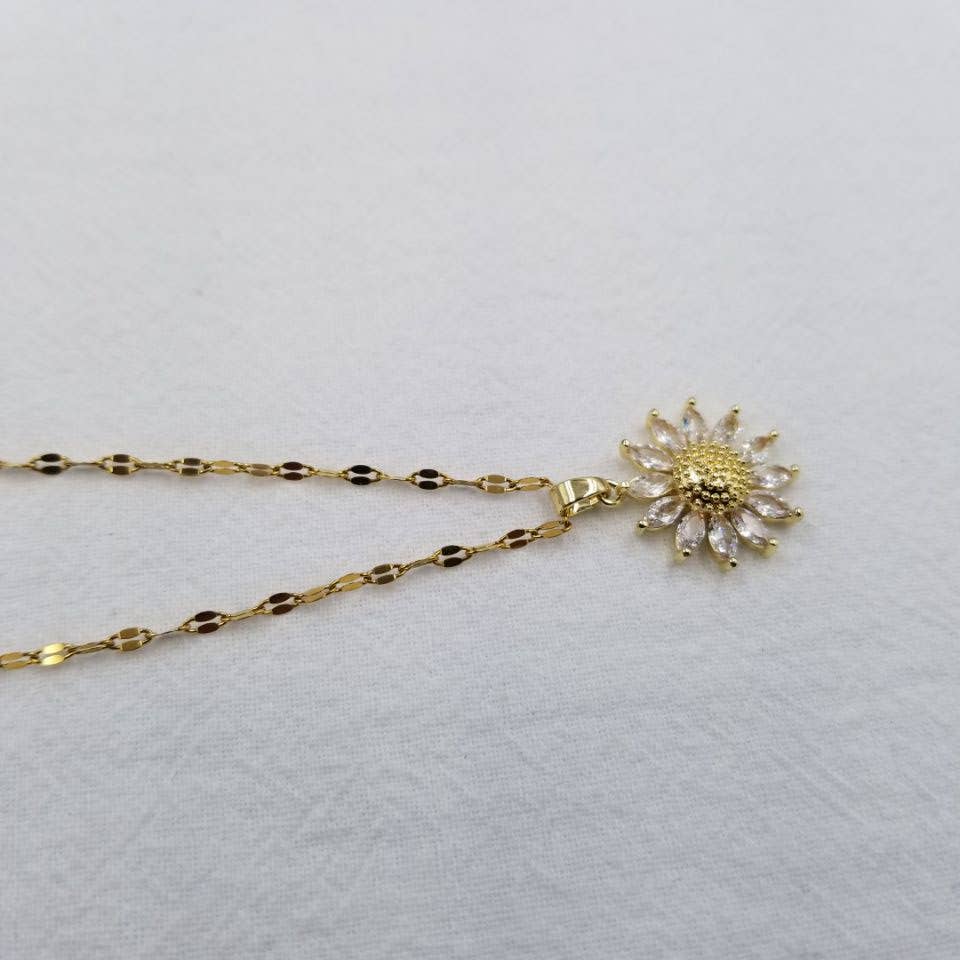 Golden Bloom — Sunflower Necklace