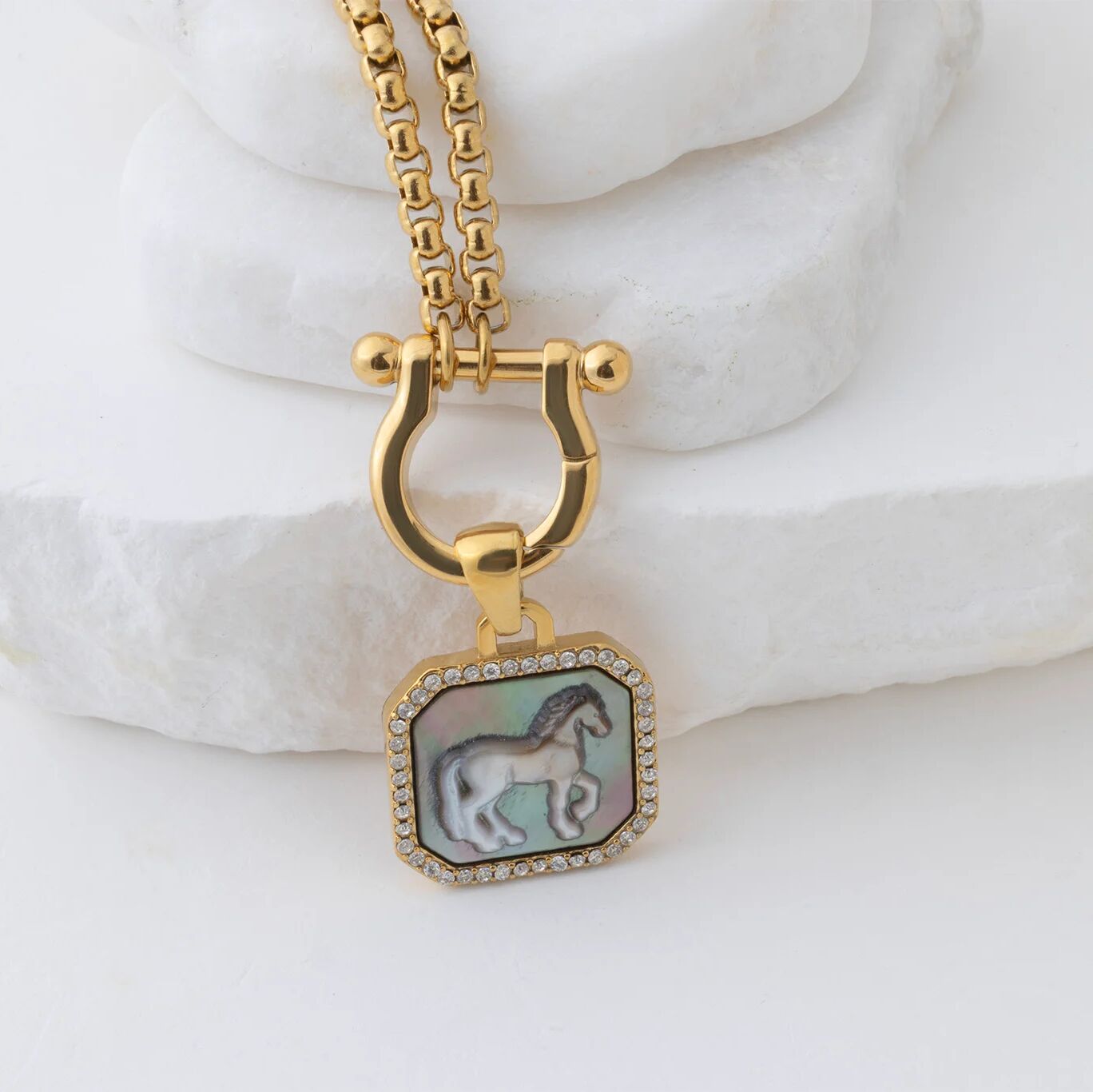 Elegant equestrian jewelry collection featuring horsebit bracelets, horseshoe necklaces, engravable horse jewelry, stainless steel accessories, and 18K gold PVD horse lover gifts.
