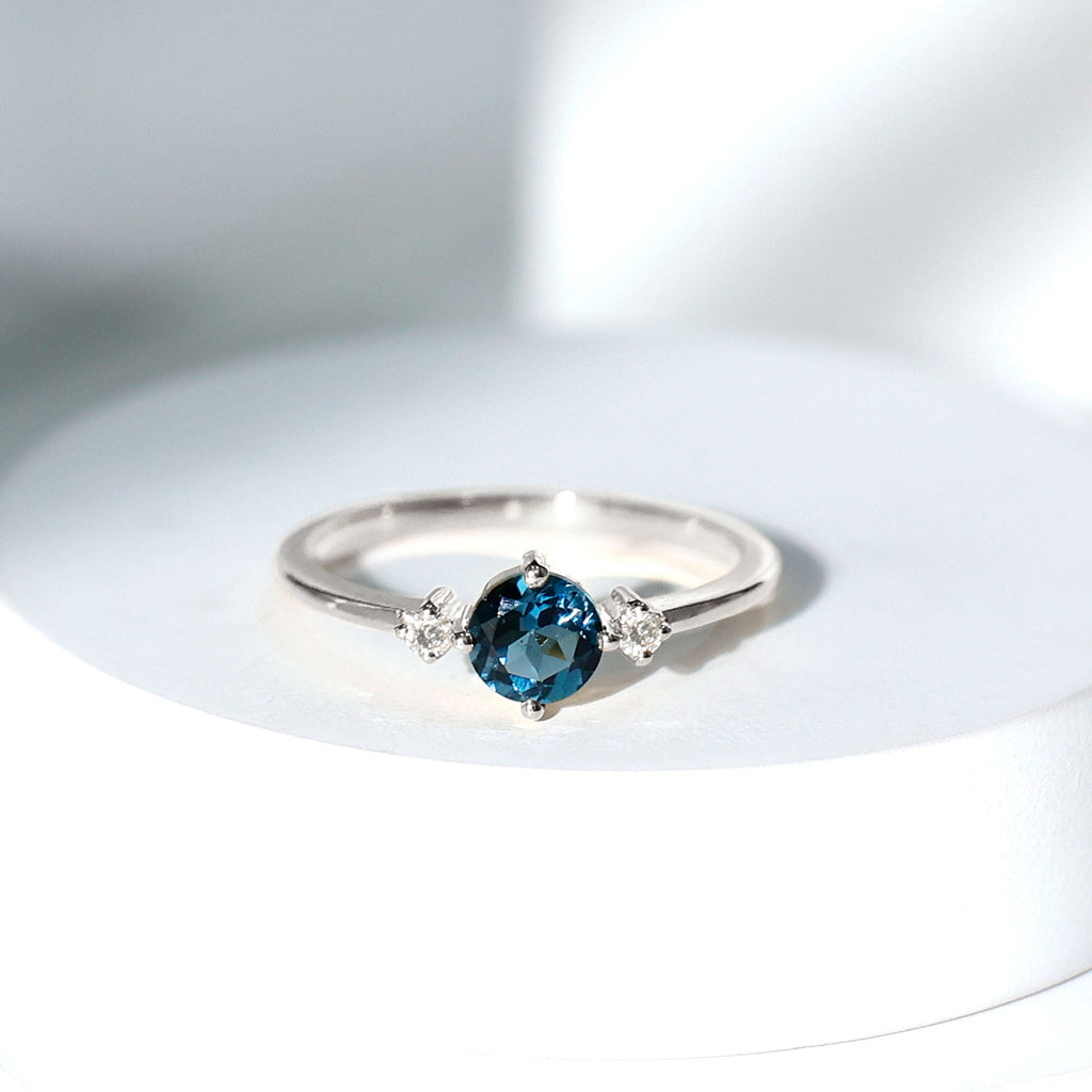 0.6 Carat Round London Blue Topaz Minimal Promise Ring with Diamond