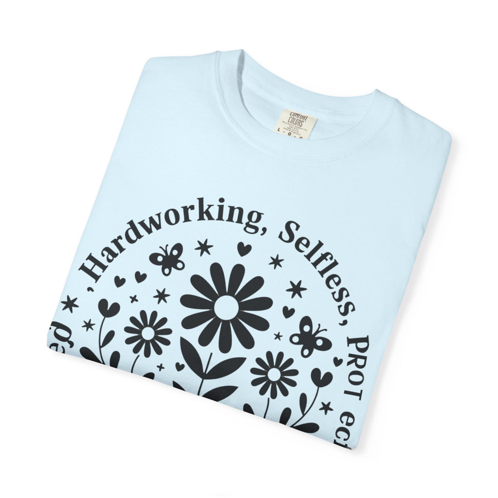 Mama Traits Floral Tee – Soft Cotton Unisex Casual Shirt | Gift for Mom