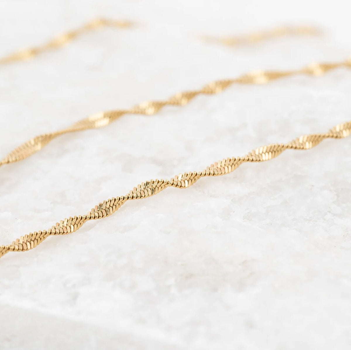 Wholesale jewelry 14K Gold Filled Plus™ Singapore Chain Necklace- Studio