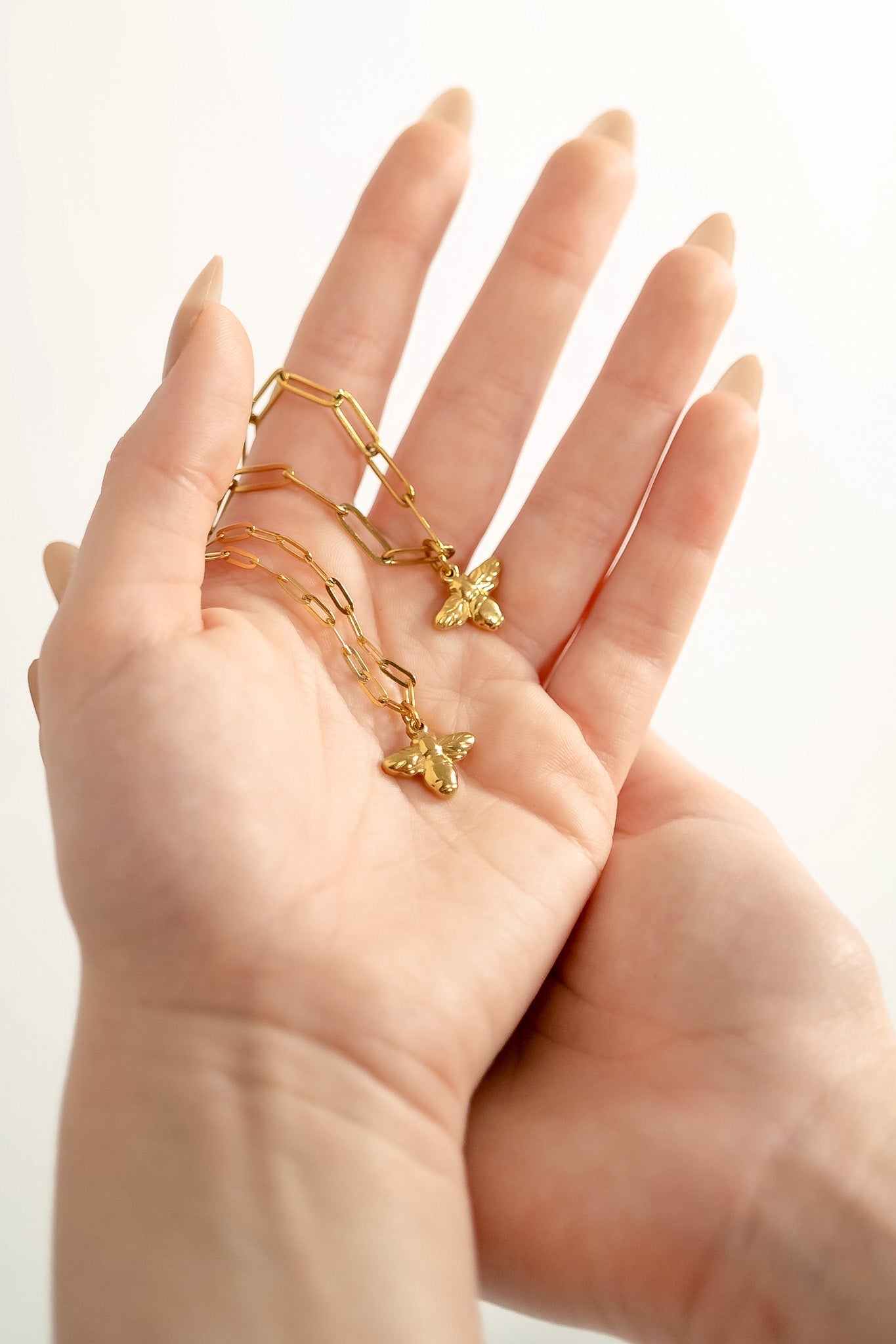 18K Gold Bee Charm – Hypoallergenic Stainless Steel Charm Bracelet Accessory - charm | Sunflower Soul Boutique