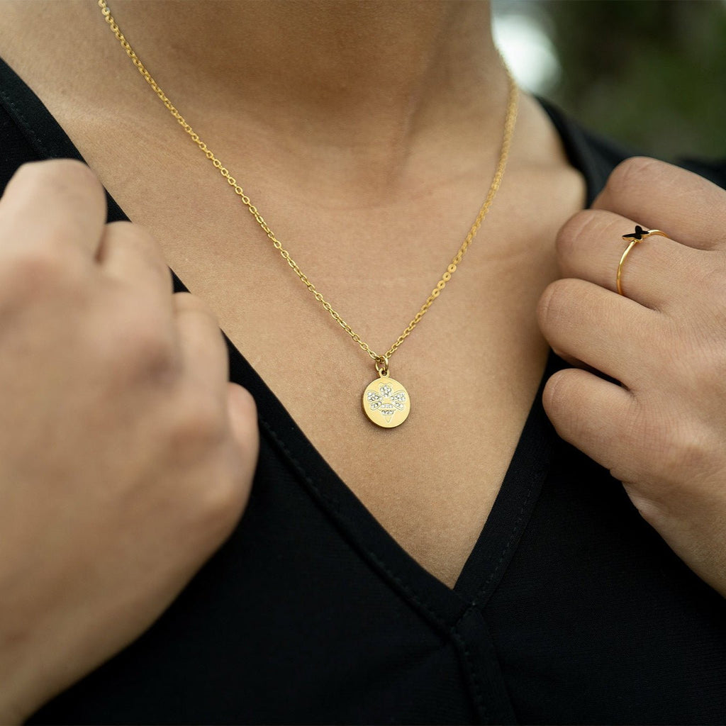 18K Gold Bee Necklace – Stainless Steel Pendant With Stone Embellished Charm - Necklaces | Sunflower Soul Boutique