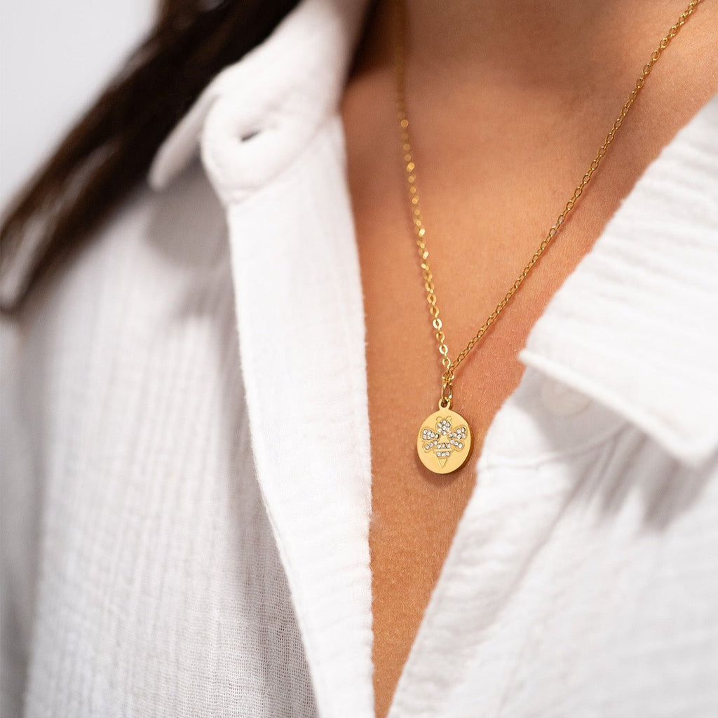 18K Gold Bee Necklace – Stainless Steel Pendant With Stone Embellished Charm - Necklaces | Sunflower Soul Boutique