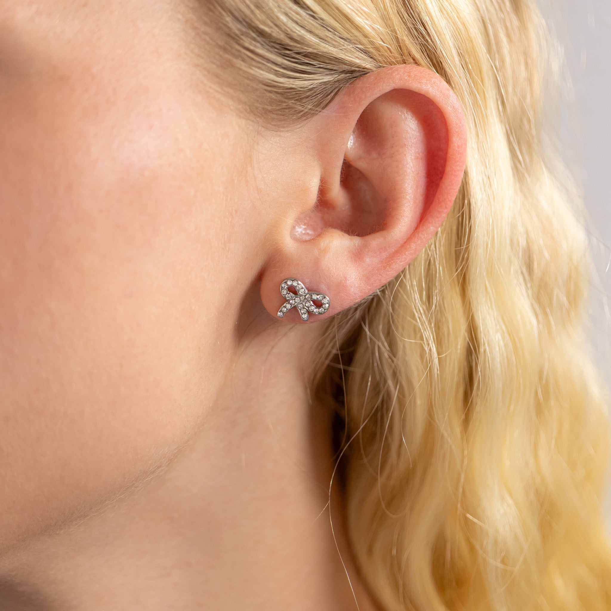 18K Gold Bow Earrings – Lightweight Hypoallergenic Stainless Steel Studs with Stone Accents - Earring | Sunflower Soul Boutique