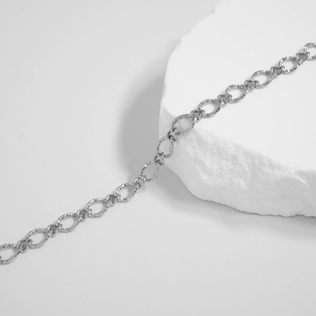 18K Gold Chain Bracelet – Hammered Oval Stainless Steel Scratch Resistant Jewelry - Bracelets | Sunflower Soul Boutique