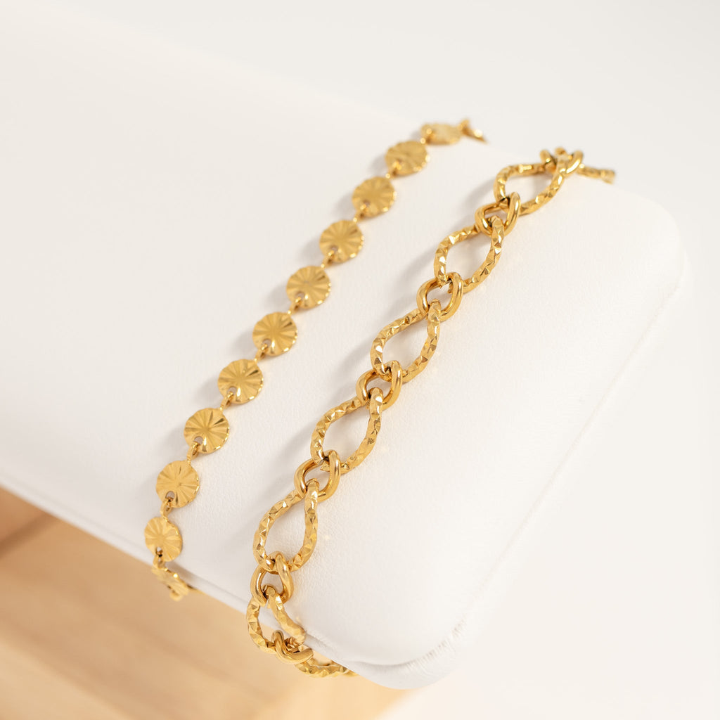 18K Gold Chain Bracelet – Hammered Oval Stainless Steel Scratch Resistant Jewelry - Bracelets | Sunflower Soul Boutique