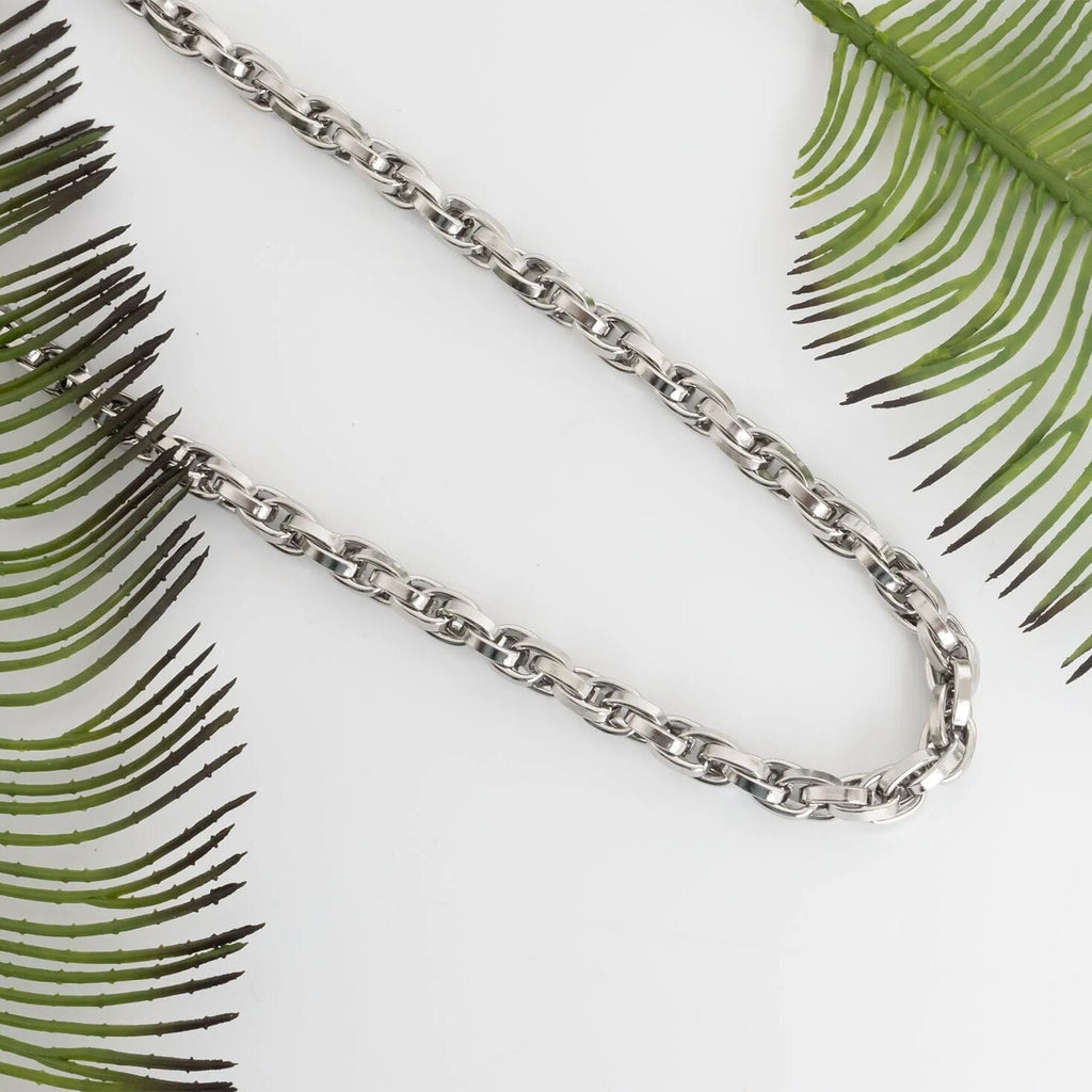 18K Gold Chain Necklace – Twisted Oval Stainless Steel Jewelry, Hypoallergenic & Durable - Necklaces | Sunflower Soul Boutique