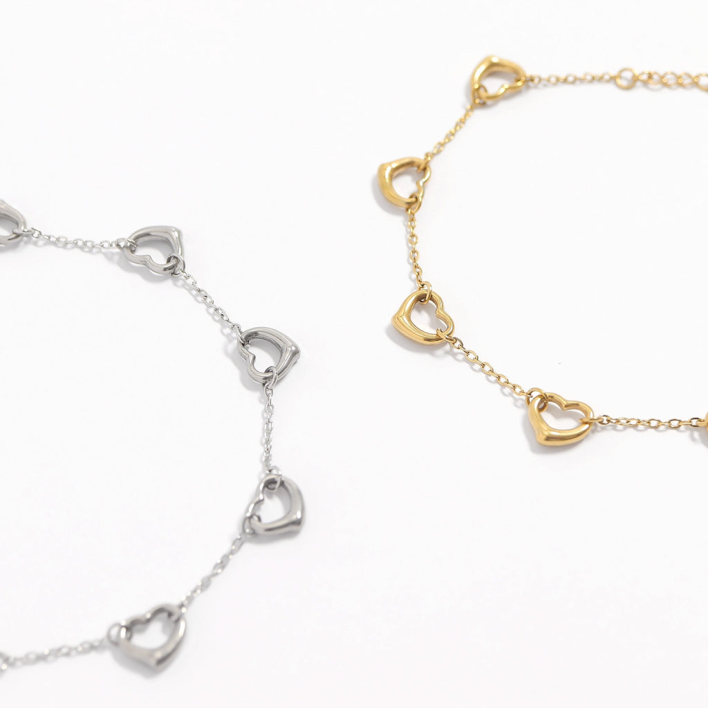 18K Gold Heart Bracelet – PVD Coated Stainless Steel Station Chain Jewelry - bracelet | Sunflower Soul Boutique