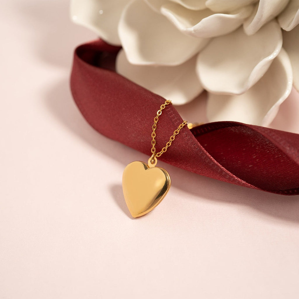 18K Gold Heart Locket – Stainless Steel Pendant | Photo Holder Keepsake Necklace - Charms | Sunflower Soul Boutique