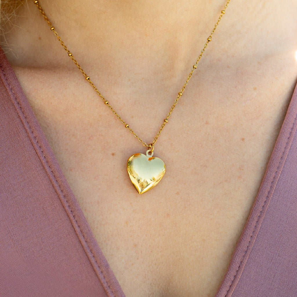 18K Gold Heart Locket – Stainless Steel Pendant | Photo Holder Keepsake Necklace - Charms | Sunflower Soul Boutique