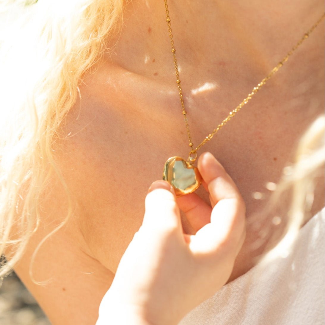 18K Gold Heart Locket – Stainless Steel Pendant | Photo Holder Keepsake Necklace - Charms | Sunflower Soul Boutique