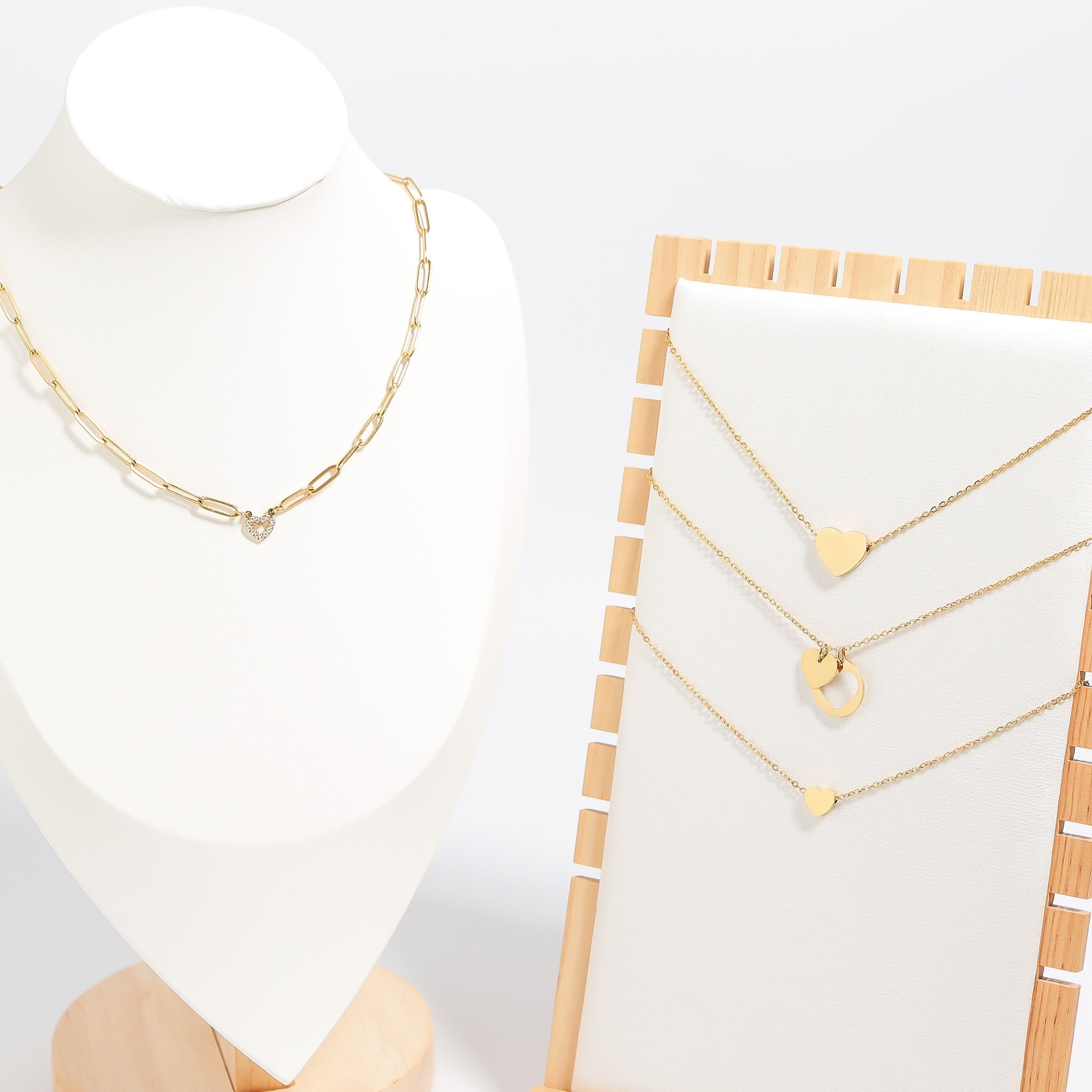 18K Gold Heart Necklace | Hypoallergenic Gold Chain with 316L Surgical Steel & Romantic Pendant - Necklaces | Sunflower Soul Boutique