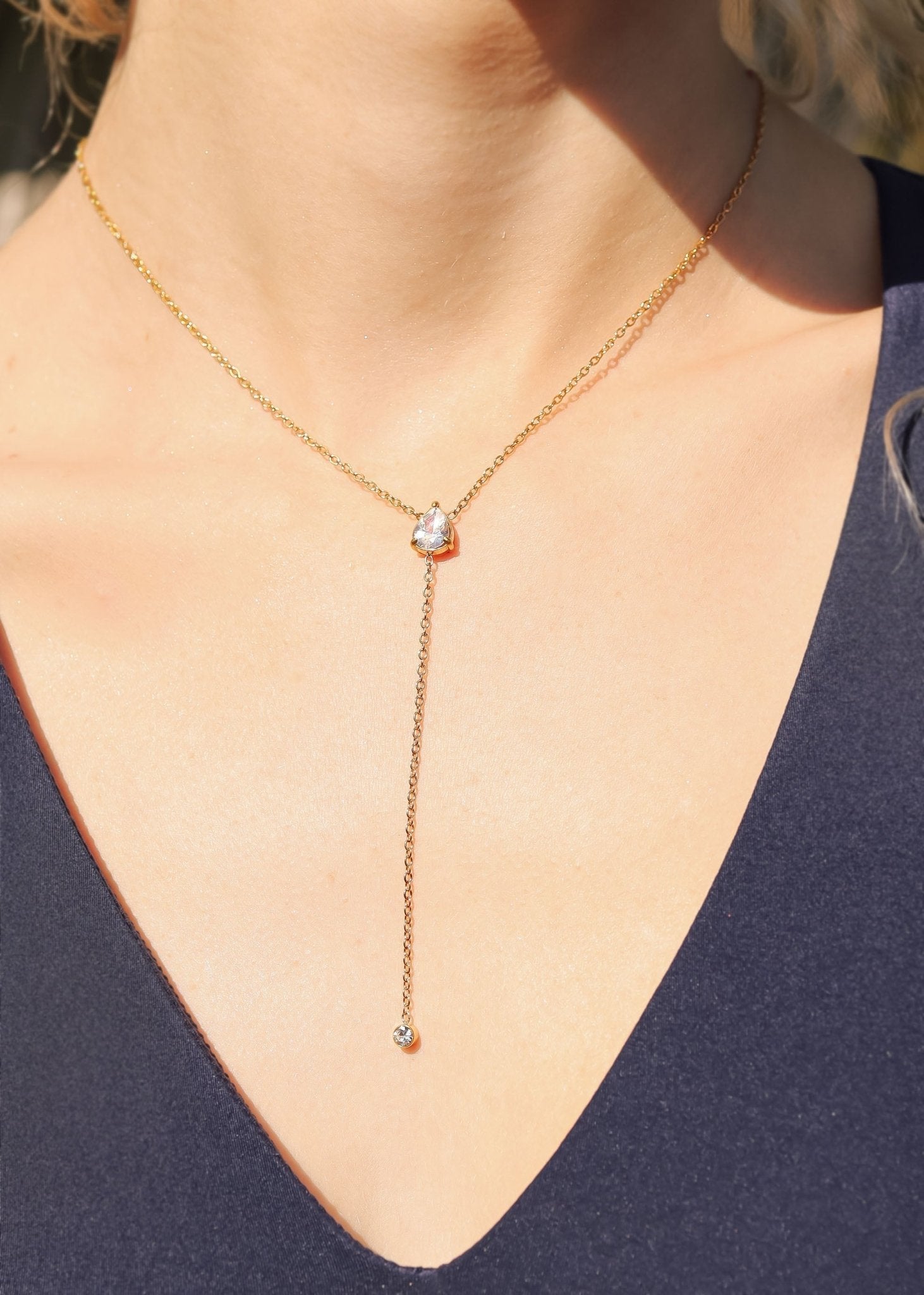 18K Gold Lariat Necklace – Elegant Teardrop Pendant With Stainless Steel Jewelry - Necklaces | Sunflower Soul Boutique