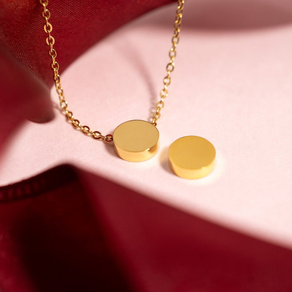18K Gold Mini Necklace – Polished Stainless Steel 18 Inch Chain With Engravable Circle Pendant - Necklaces | Sunflower Soul Boutique