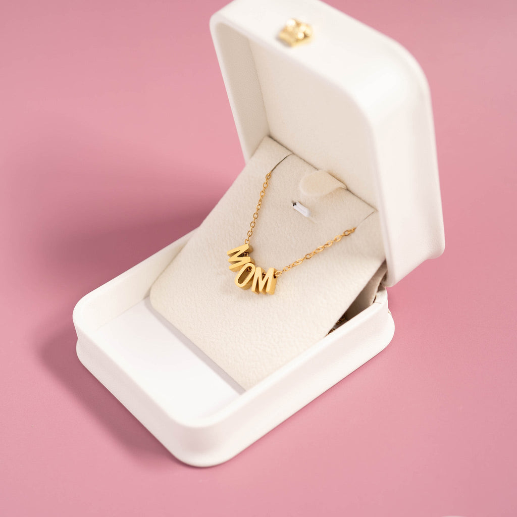 18K Gold Mom Necklace – Hypoallergenic Stainless Steel PVD Coated Gift - Necklaces | Sunflower Soul Boutique