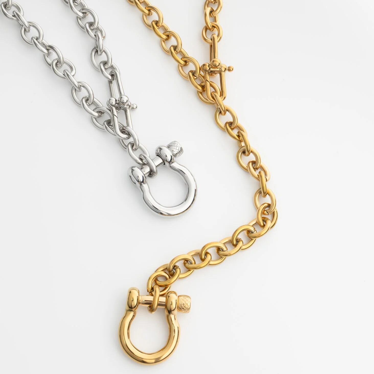 18K Gold Necklace – Adjustable Drop Y Chain Necklace with Horseshoe Carabiner Clasp - Necklaces | Sunflower Soul Boutique
