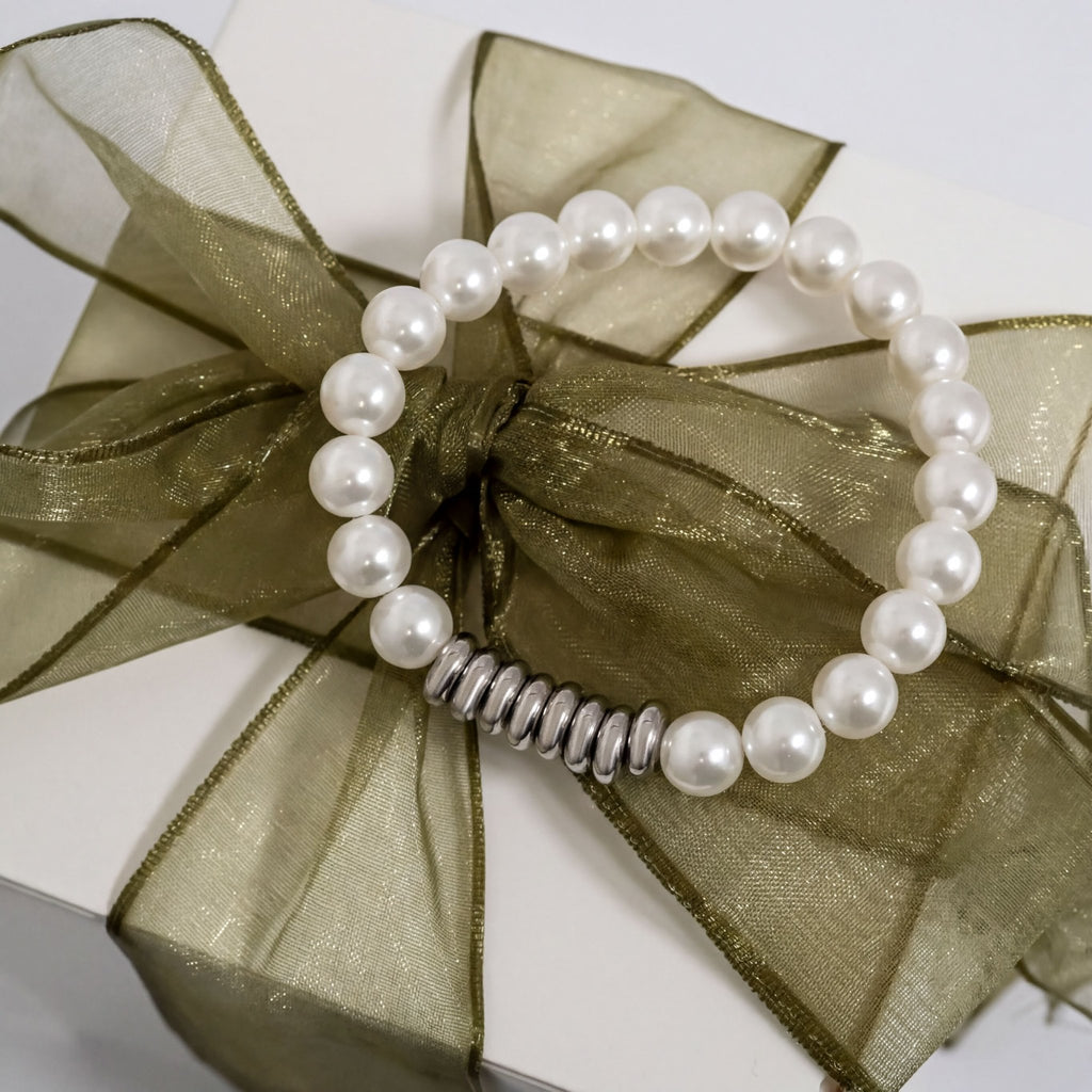 18K Gold Pearl Bracelet – 8mm Glass Pearl Jewelry | Tarnish Resistant Stretch - Bracelets | Sunflower Soul Boutique