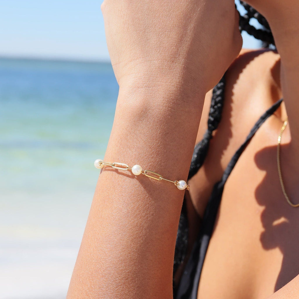 18K Gold Pearl Bracelet – Elegant Paperclip Chain | Hypoallergenic Jewelry - Bracelets | Sunflower Soul Boutique