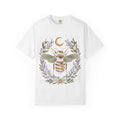 Bee Graphic Tee – Soft Vintage T-Shirt With Hand Drawn Bee Art & Lavender