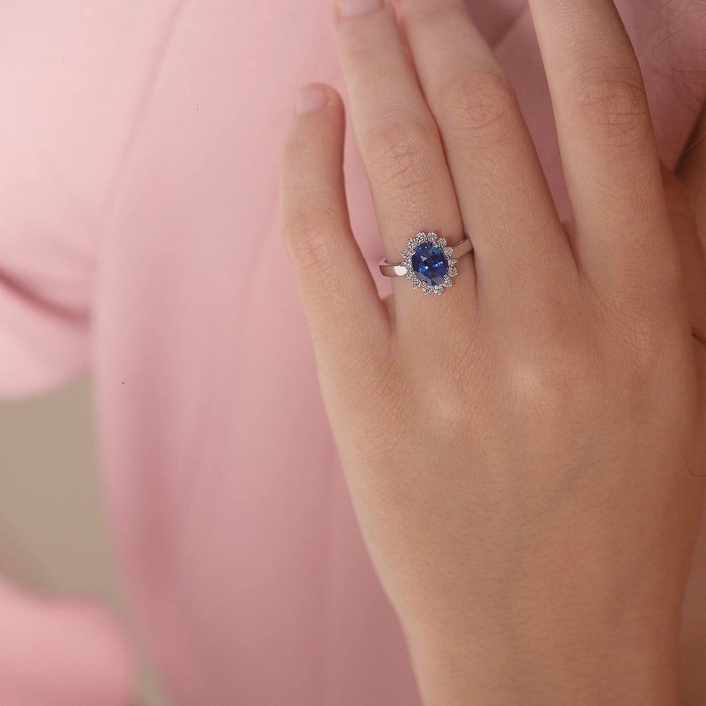 Lab Grown Sapphire Ring – Princess Diana Oval Sapphire Diamond Halo in 14K White Gold