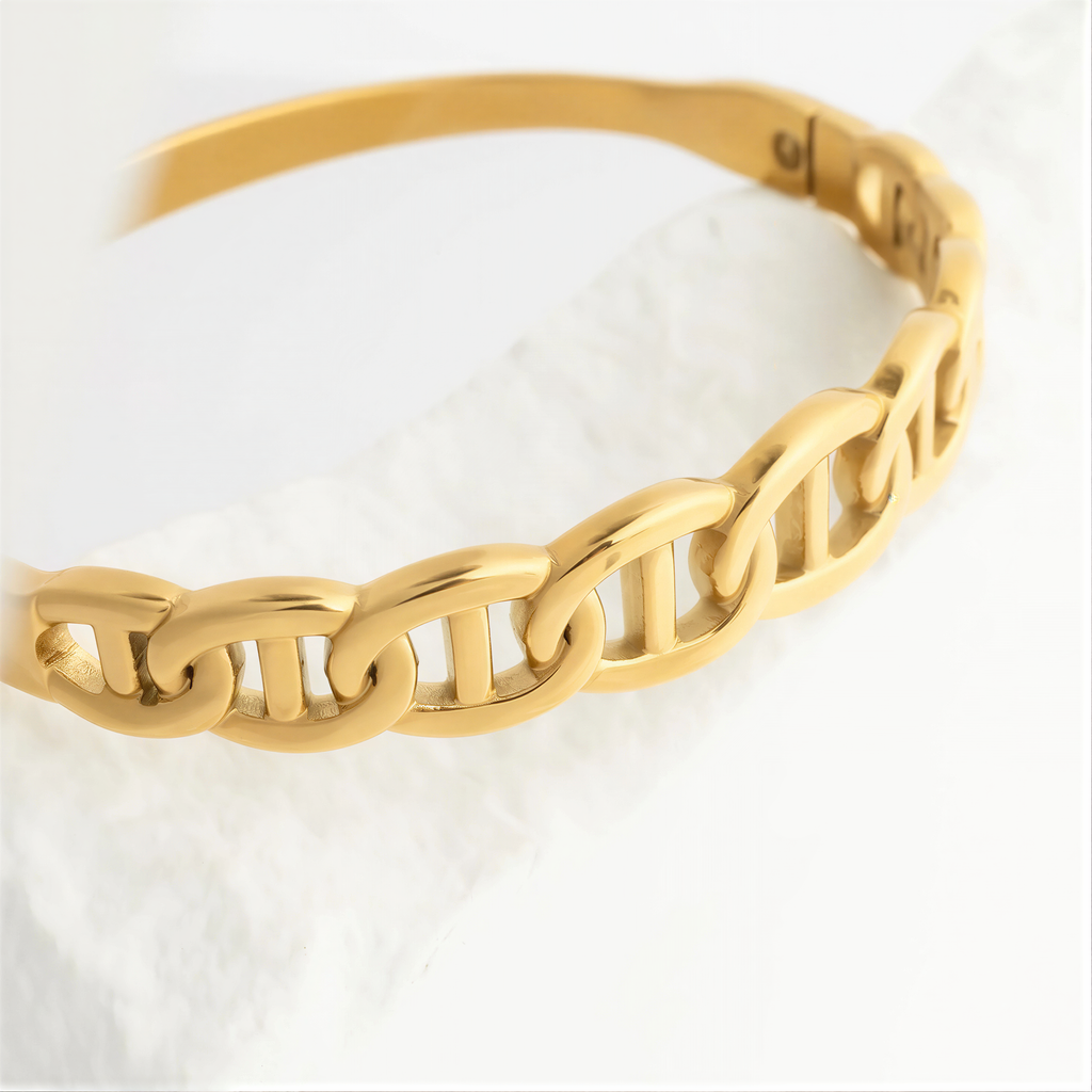 Gold Chain Bangle – 18K Gold PVD Coated Stainless Steel Oval Bracelet - Bracelets | Sunflower Soul Boutique