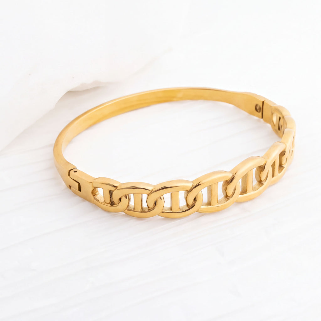 Gold Chain Bangle – 18K Gold PVD Coated Stainless Steel Oval Bracelet - Bracelets | Sunflower Soul Boutique