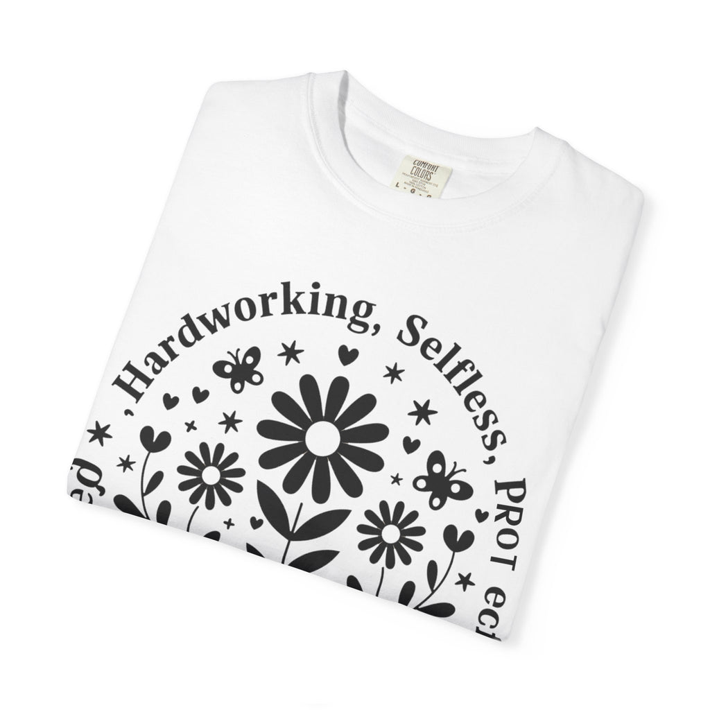 Mama Traits Floral Tee – Soft Cotton Unisex Casual Shirt | Gift for Mom