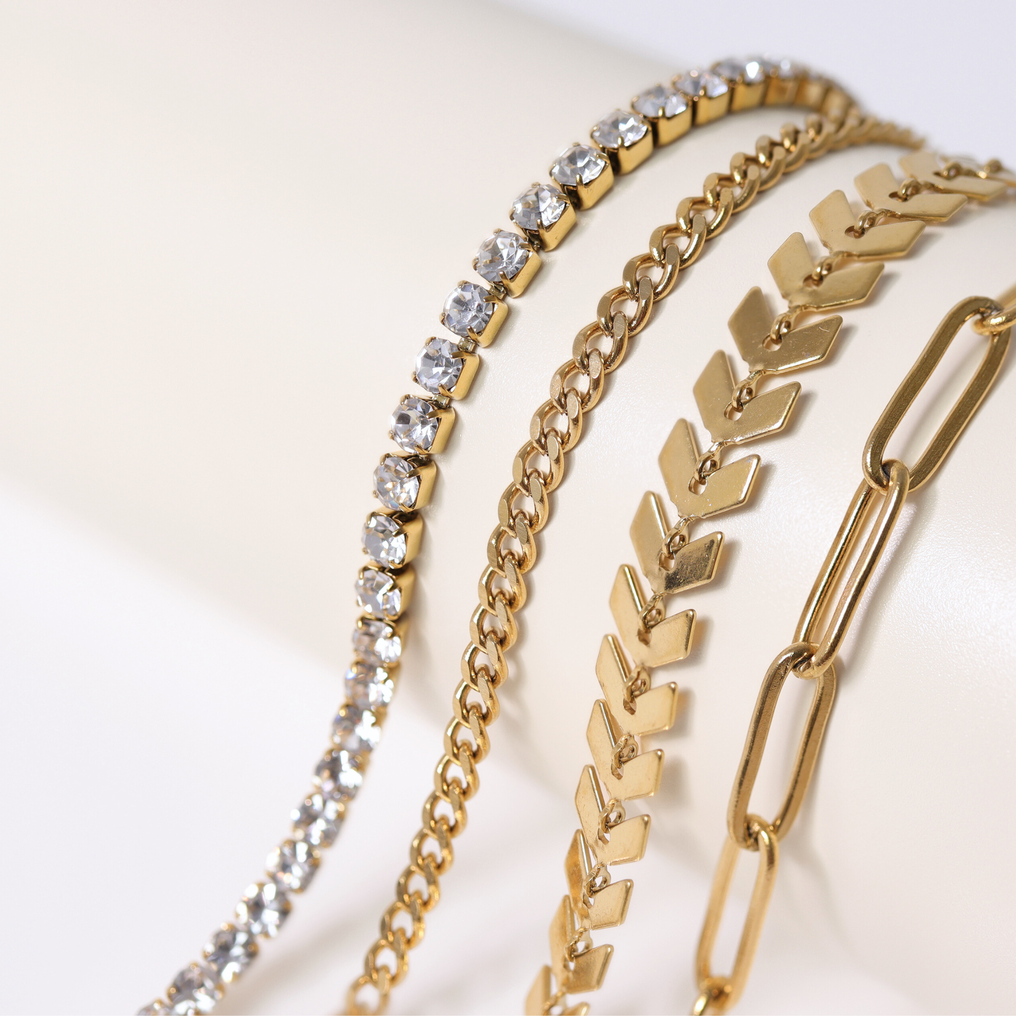 18K Gold Curb Chain – Diamond Cut Flat Stainless Steel Necklace with Lobster Claw Clasp