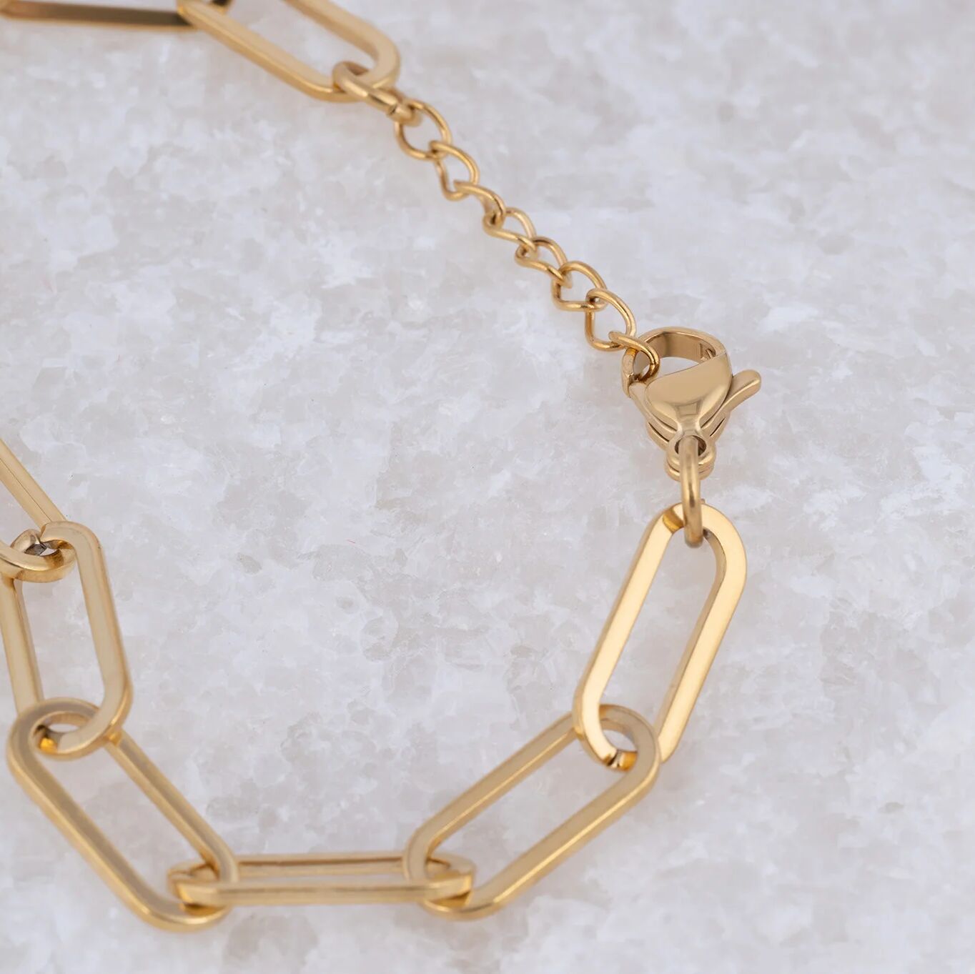 Wholesale Jewelry 14K Gold Filled Plus Paperclip Chain Bracelet- Studio clasp shot- 6.5mm