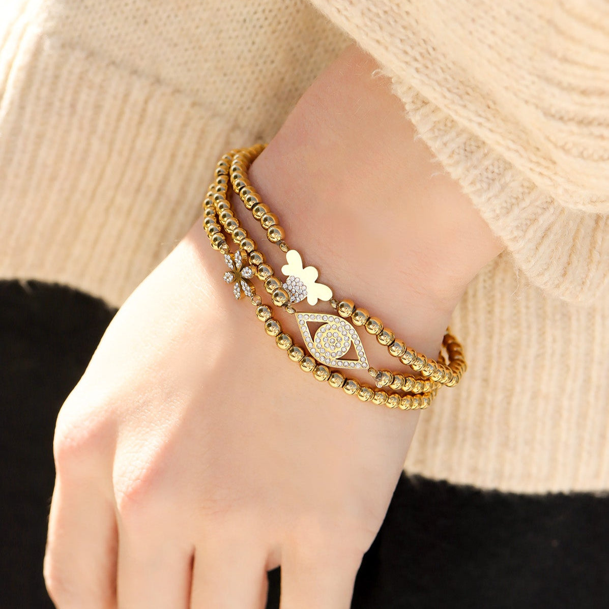 Gold Beaded Bracelet – 18K Gold Stretch Bracelet With Flower Charm