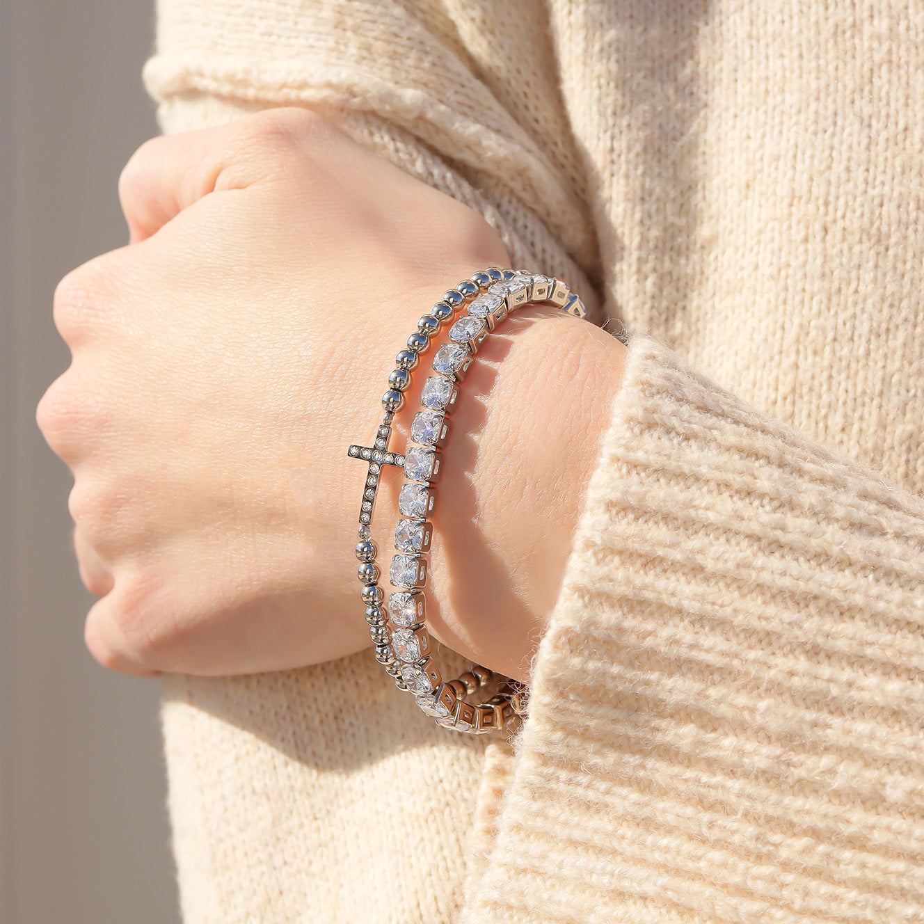 Gold Beaded Bracelet – Adjustable Stretch Band with Stone Cross Charm