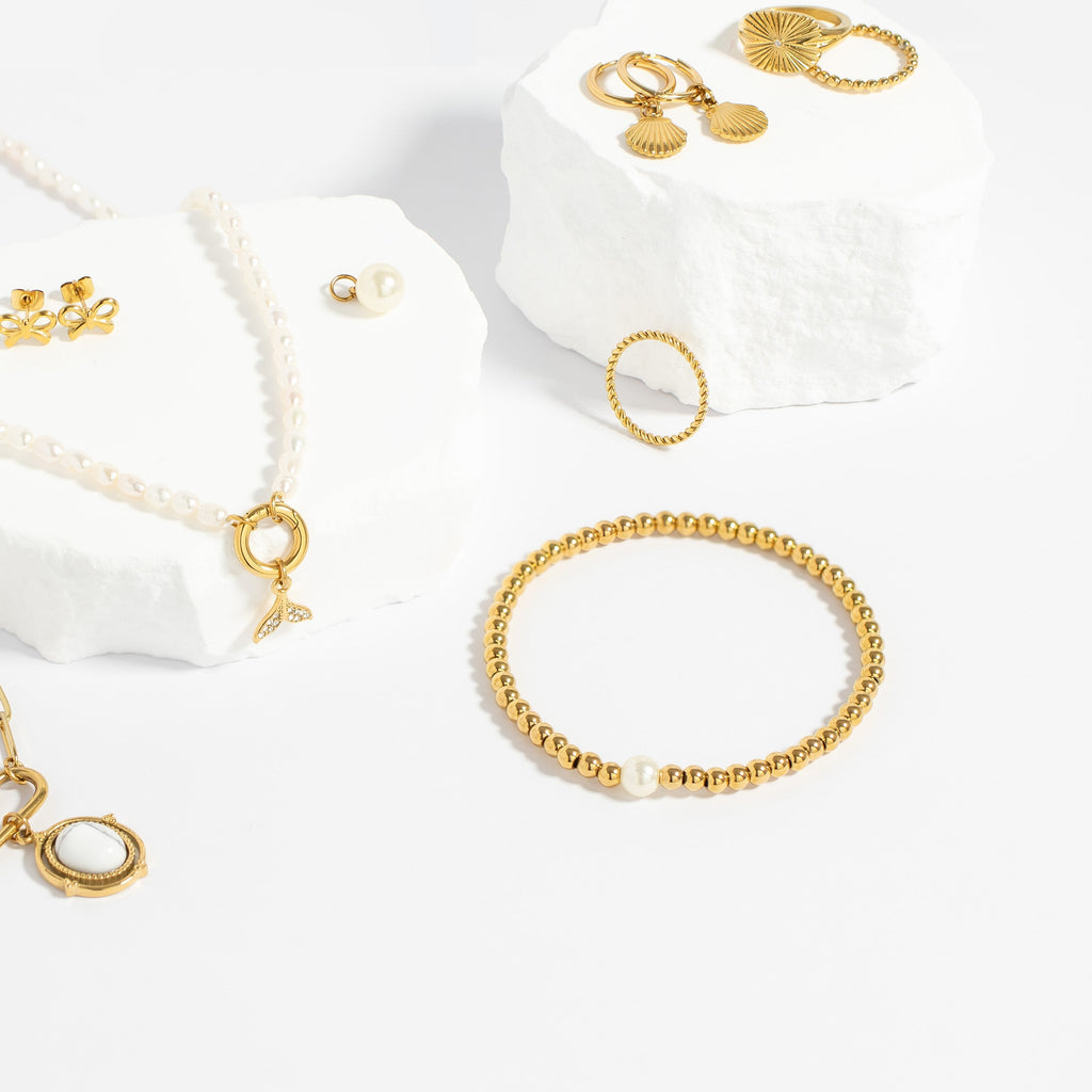 Stretch Bracelet with Pearl