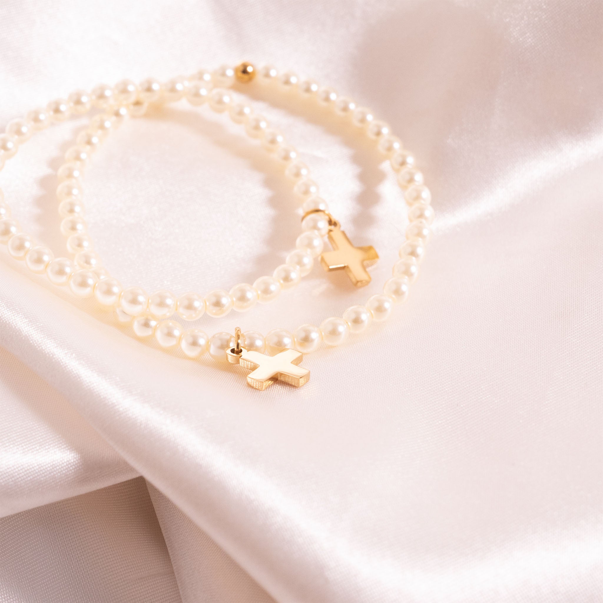 Gold Pearl Bracelet – Stretch Beaded Faux Pearl Jewelry with Gold Cross Charm