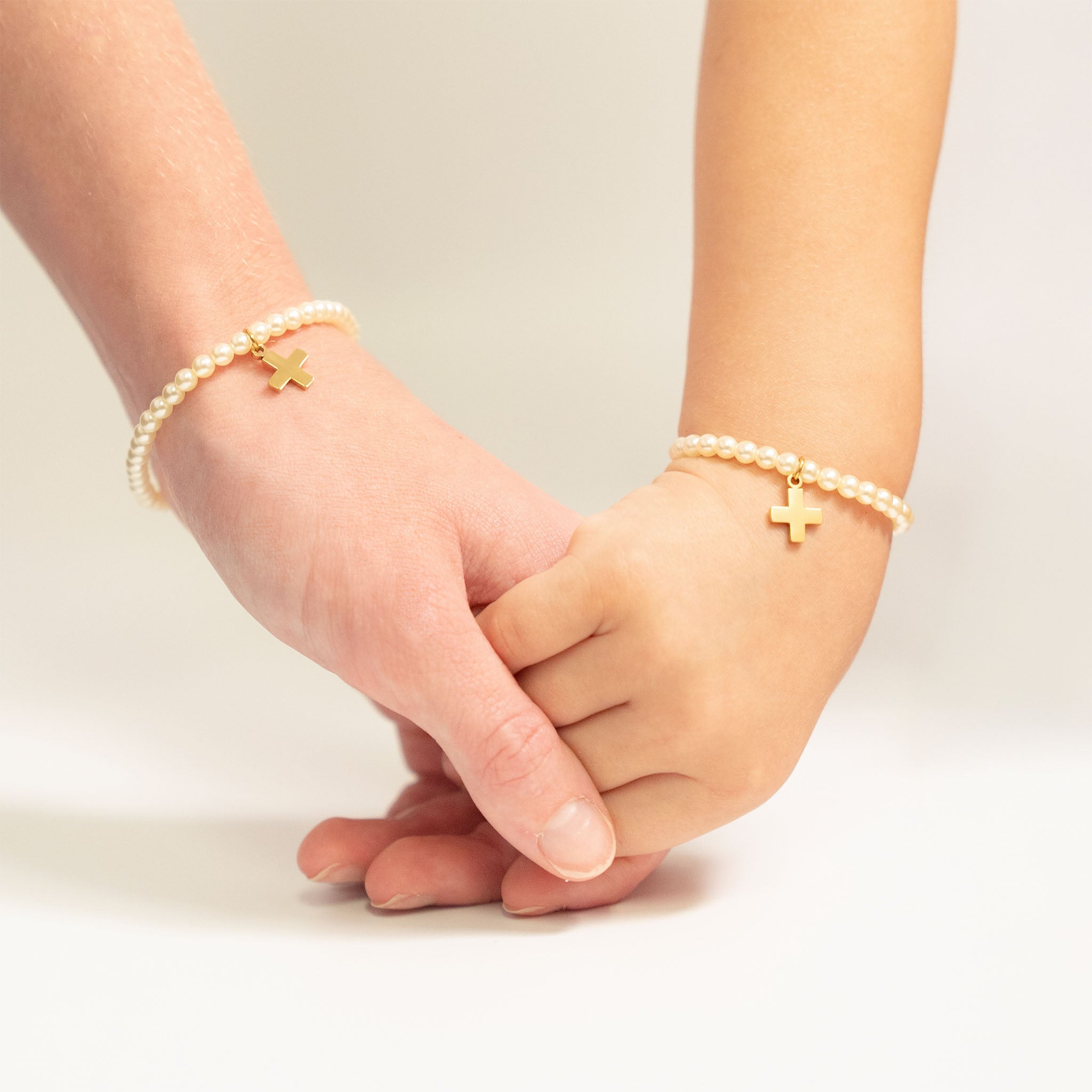 Gold Pearl Bracelet – Stretch Beaded Faux Pearl Jewelry with Gold Cross Charm