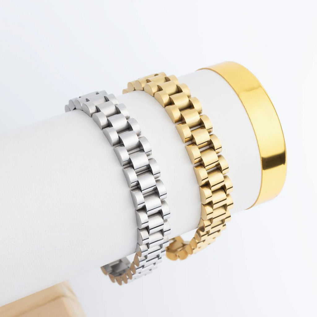 18K Gold Watch Band – Adjustable Stainless Steel Bracelet With Polished Gold PVD Finish