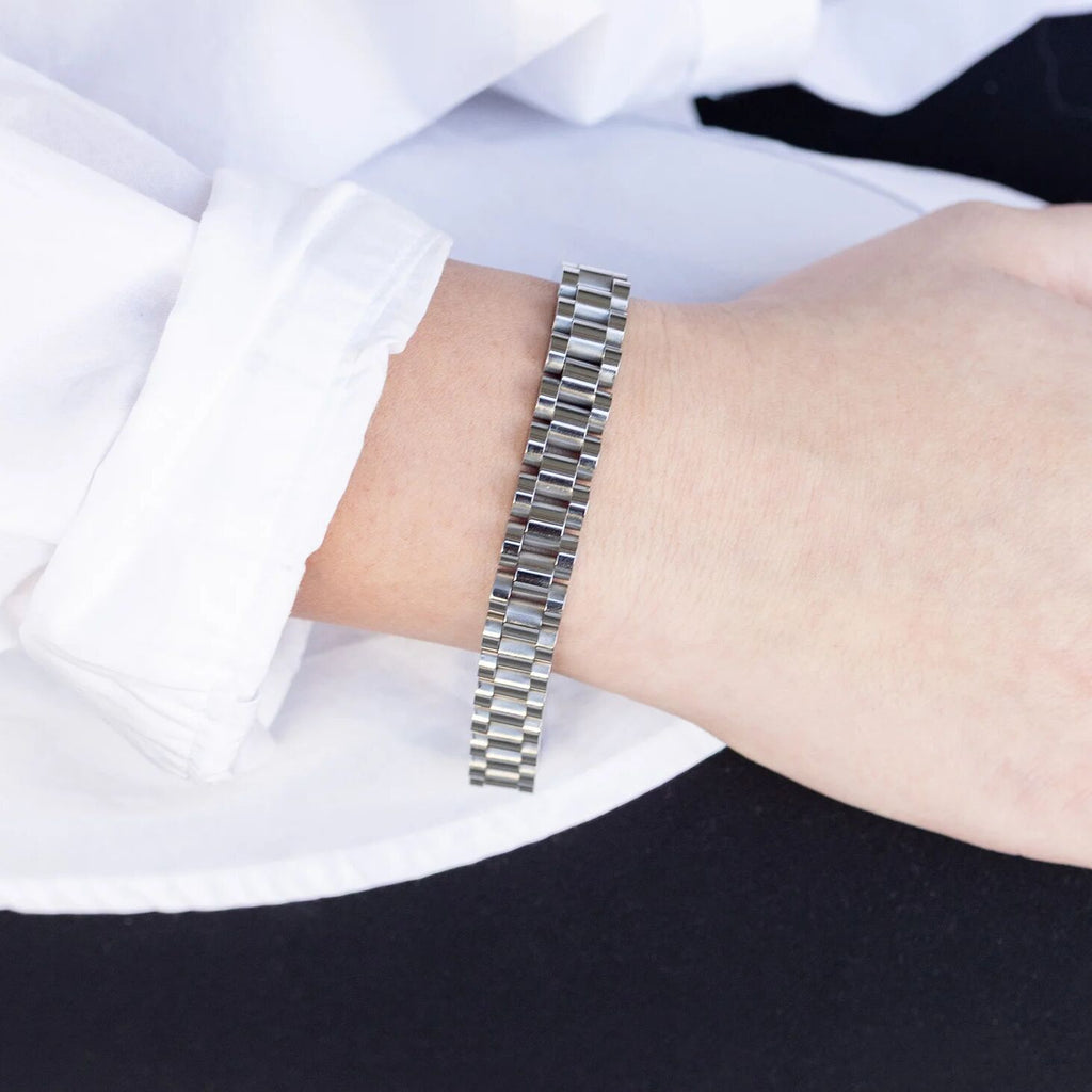 18K Gold Watch Band – Adjustable Stainless Steel Bracelet With Polished Gold PVD Finish