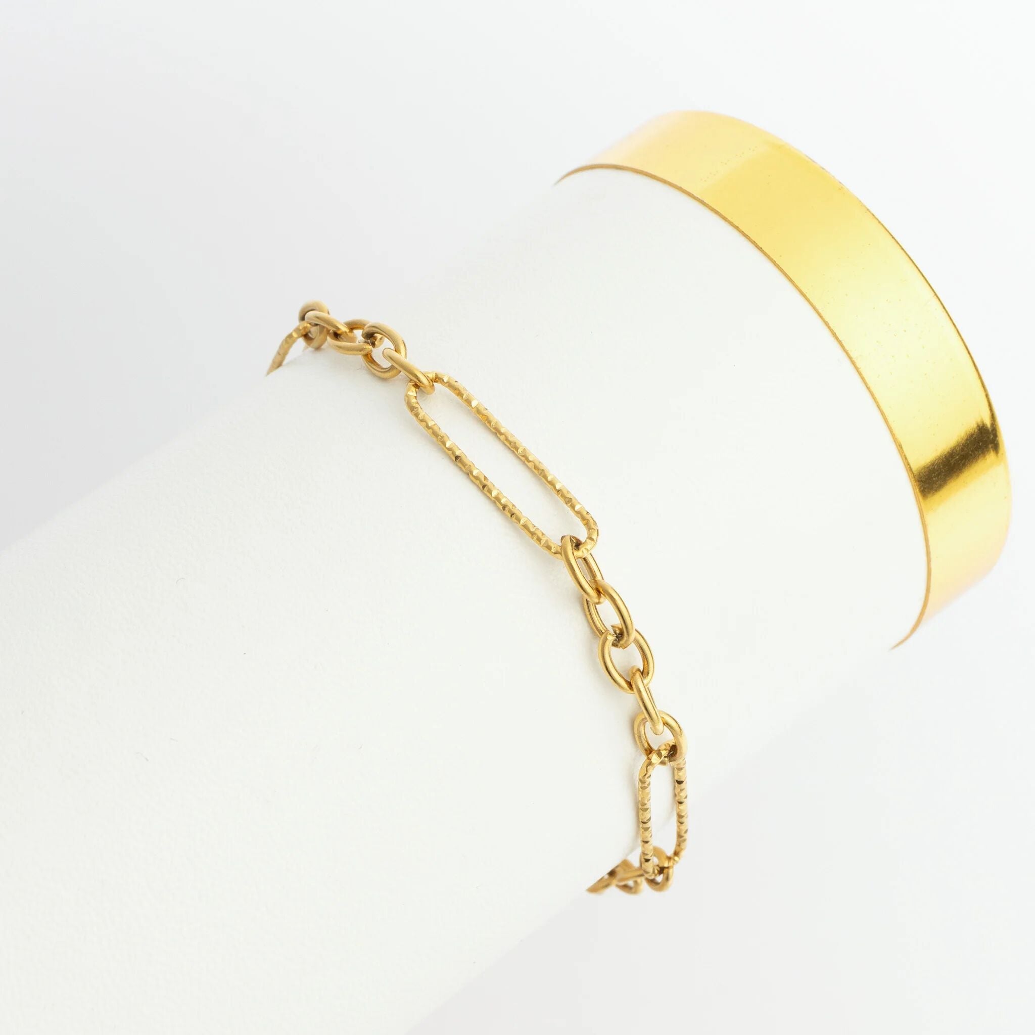 Gold Paperclip Bracelet - 18K PVD Stainless Steel Textured Chain With Long Links