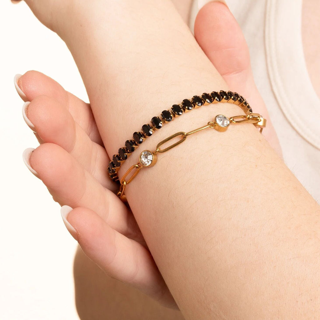 Gold Stone Bracelet – 18K Gold Jewelry With Black Oval Stone & Adjustable Chain