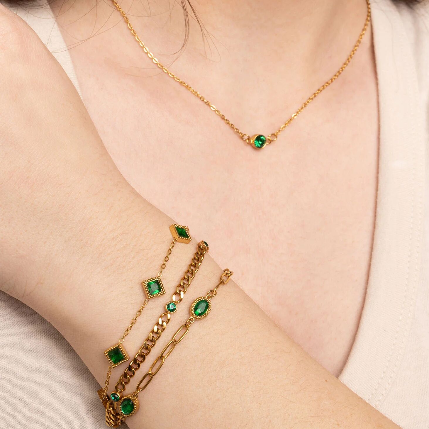 Emerald Stone Bracelet – 18K Gold Stainless Steel Station Bracelet With Adjustable Chain