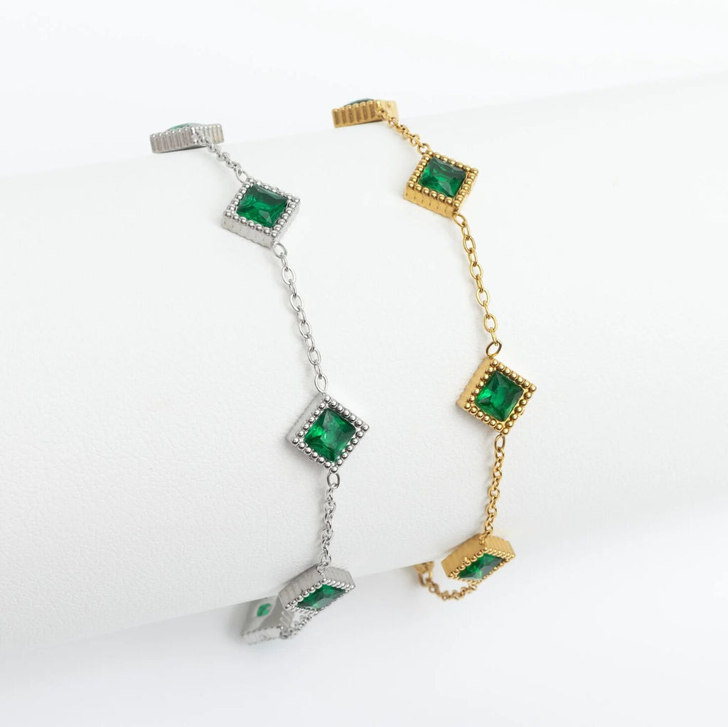 Emerald Stone Bracelet – 18K Gold Stainless Steel Station Bracelet With Adjustable Chain