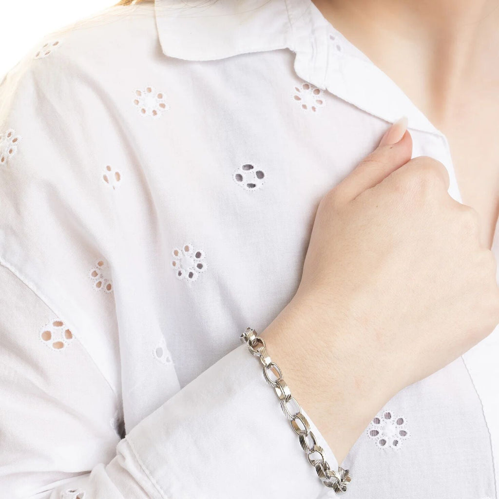 18K Gold Chain Bracelet – Thick Oval Link | PVD Coated, Scratch Resistant