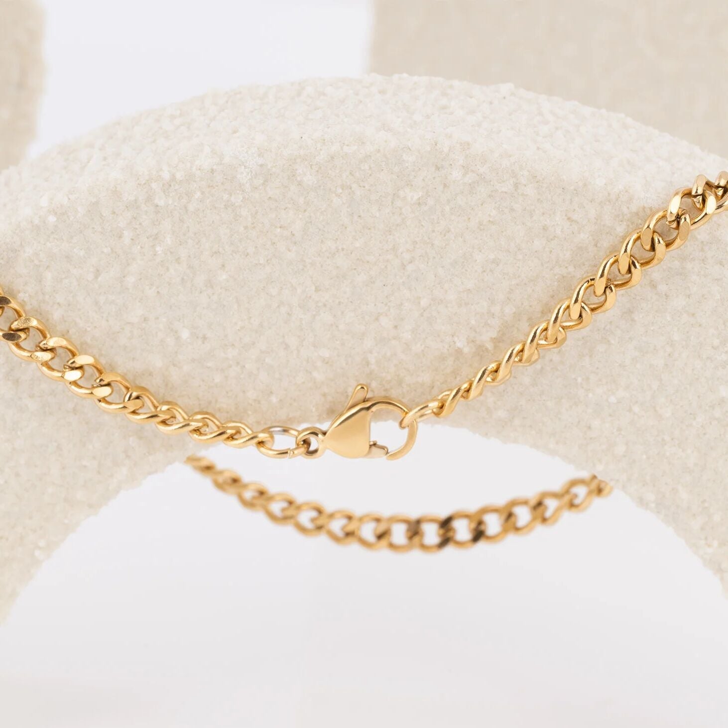 Wholesale jewelry 14K Gold Filled Plus Diamond Cut Curb Chain Bracelet- clasp- 4mm