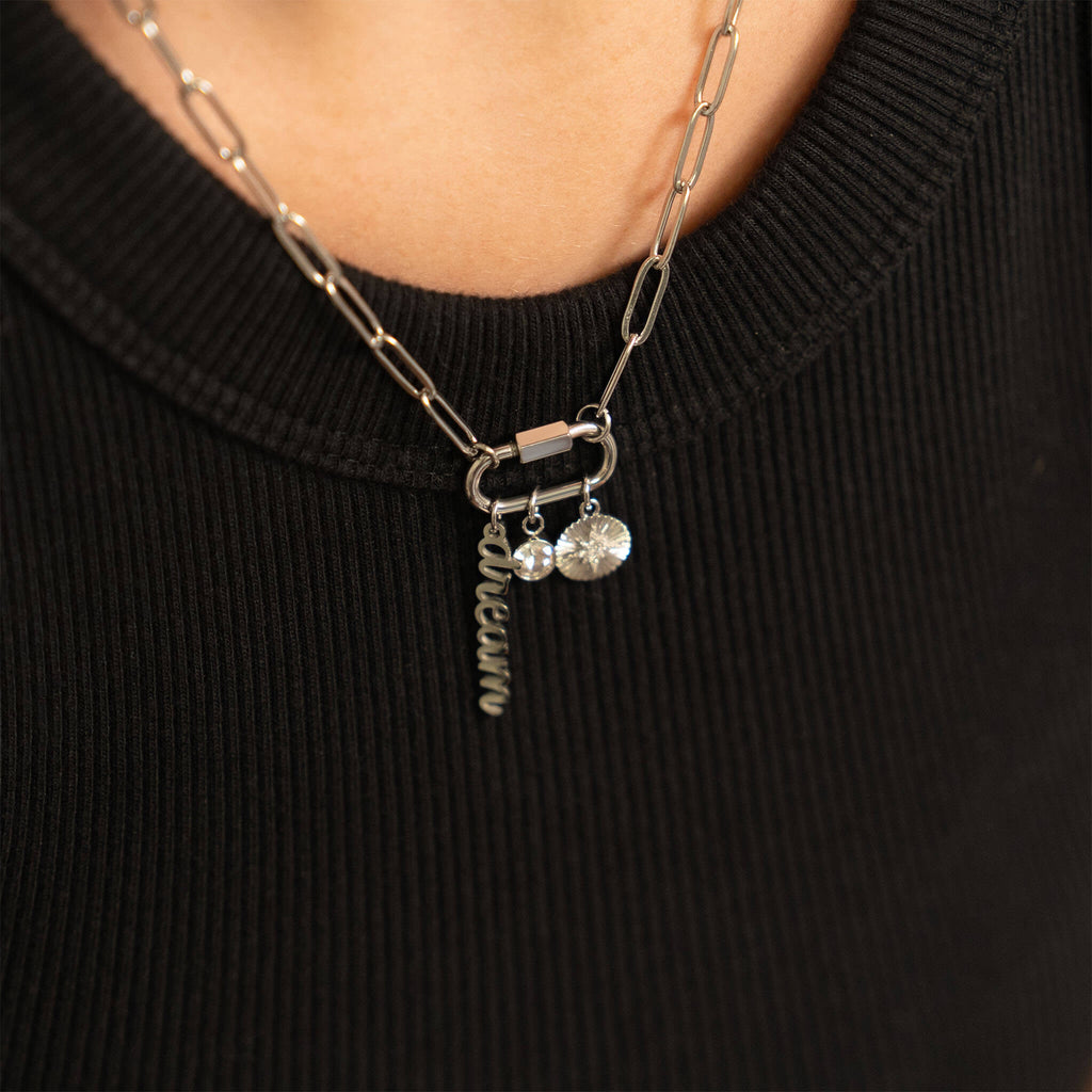 Carabiner Charm Necklace – 18K Gold Paperclip Chain With Dream & Compass Charms