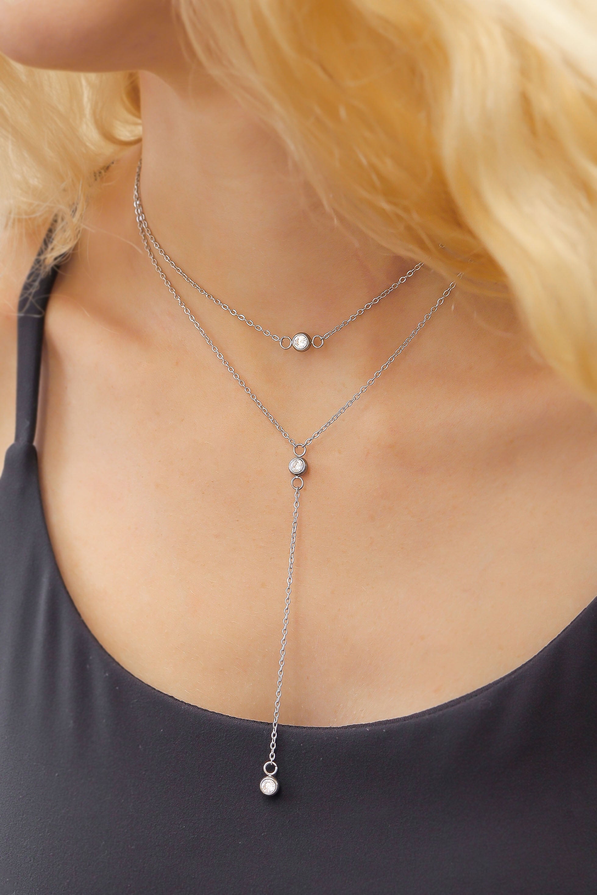 18K Gold Lariat Necklace – PVD Stainless Steel Emerald Stone Pendant, Hypoallergenic Jewelry