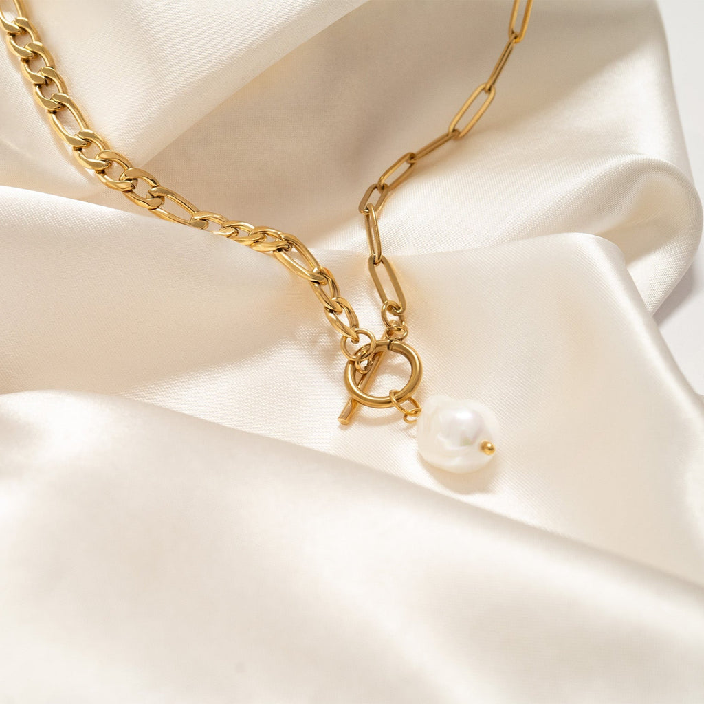 Gold Freshwater Pearl Carabiner Necklace