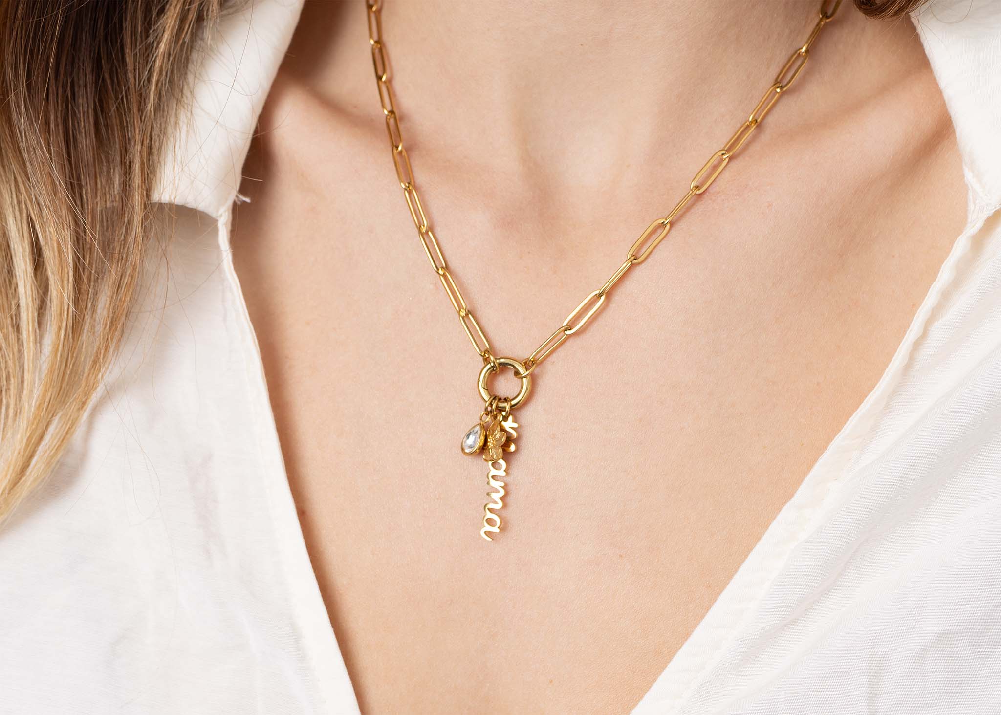 Mama Charm Necklace – Customizable Gold Stainless Steel Charm Holder Gift Set