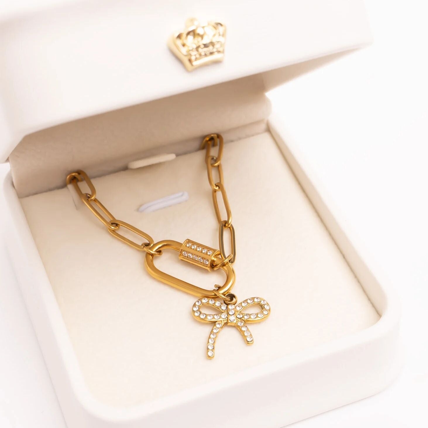 Gold Carabiner Necklace – 18K Gold PVD Stainless Steel CZ Stone Chain