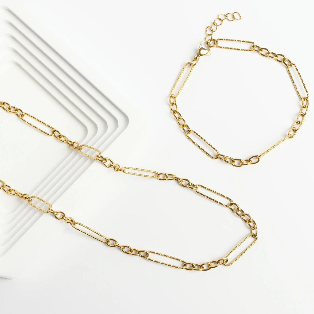 Gold Paperclip Bracelet - 18K PVD Stainless Steel Textured Chain With Long Links